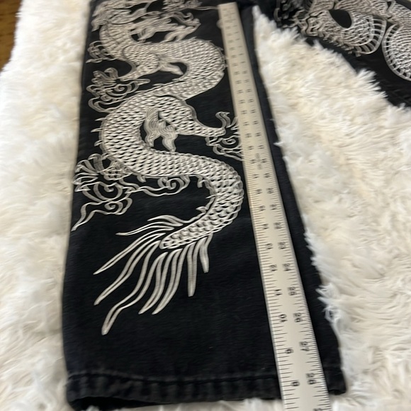 NWOT High Waist Dragon Print Black Jeans Women Size XS - Picture 2 of 4